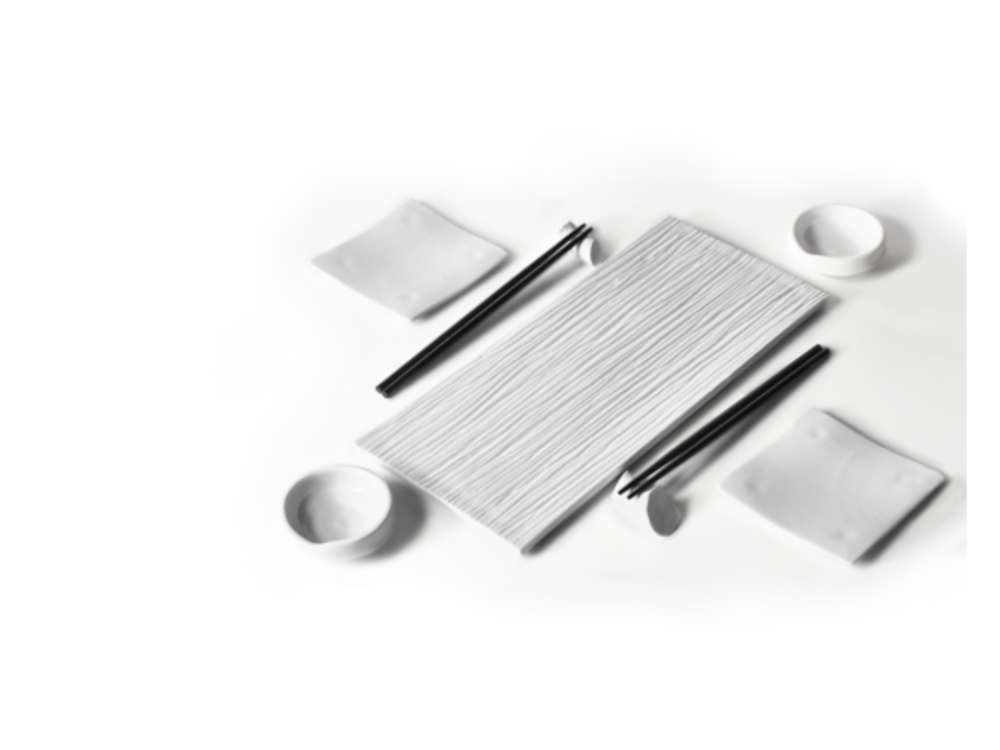 Zen Cmielow sushi set for 2 people, white