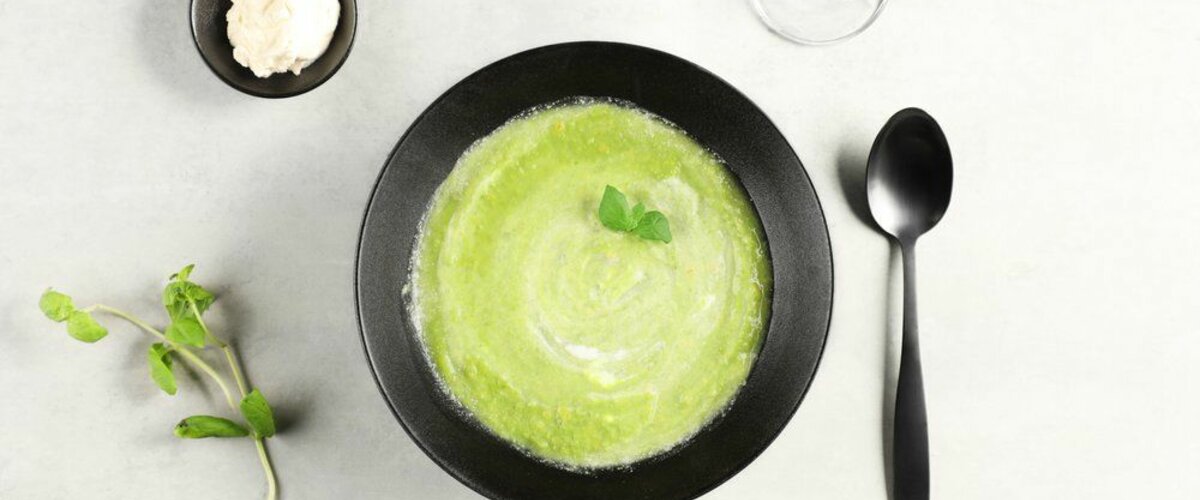 Fresh pea soup or Crème Ninon